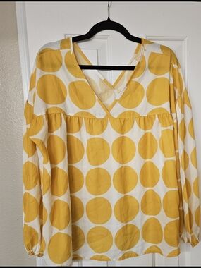 Source Unknown Yellow Polka Dot V-Neck Tunic